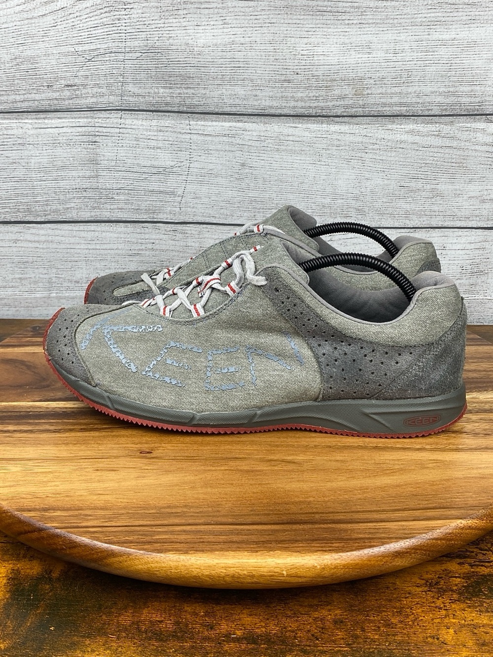 Keen A86 TR Hiking Trail Shoes Grey Red Men’s Sneaker Size 11